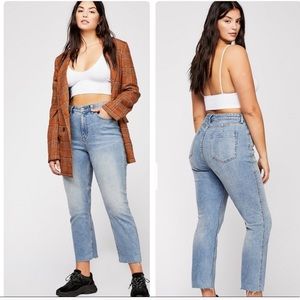 Free People CRVY NWT straight jeans size 35 (18)